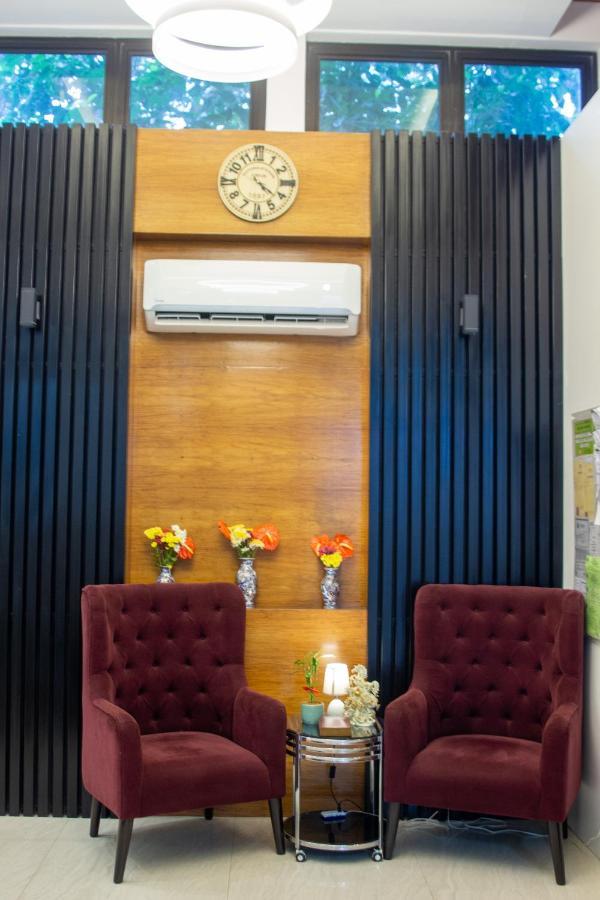 אולונגפו A.M @ 93Rd Hotel מראה חיצוני תמונה